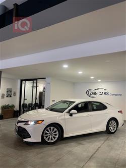 تۆیۆتا کامری